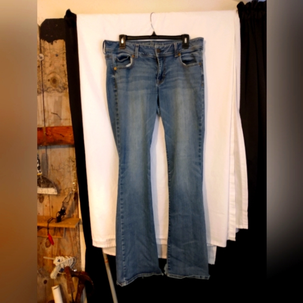 Women's jeans
